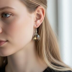 Elegant Gold Drop Earrings